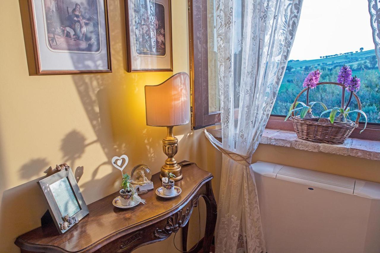 포텐차 피체나 Agriturismo Le Castella B&B 외부 사진