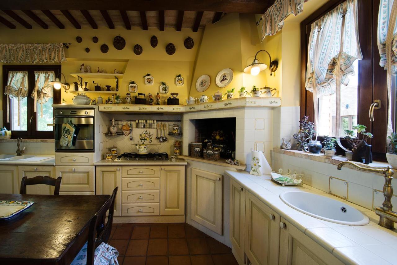 포텐차 피체나 Agriturismo Le Castella B&B 외부 사진