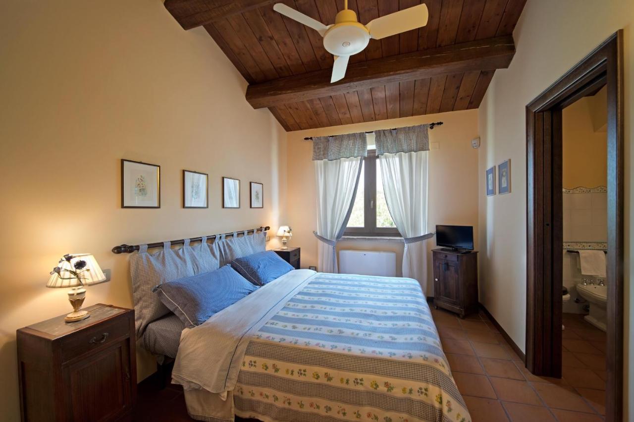 포텐차 피체나 Agriturismo Le Castella B&B 외부 사진